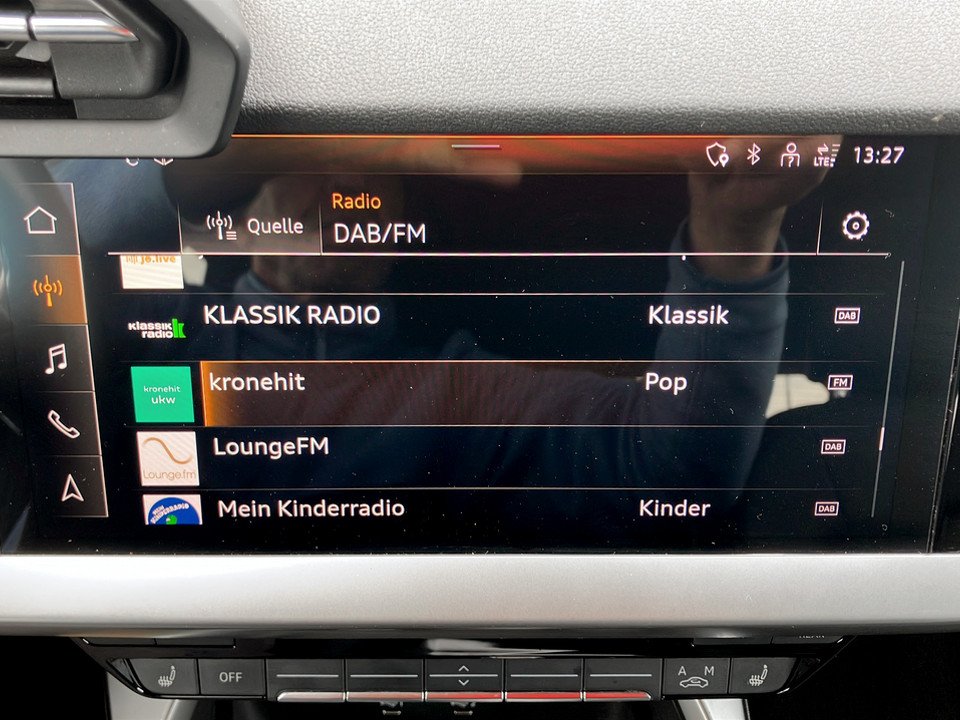 Audi A3 Sportback 30 TFSI Aut. | Bild 21 von 24