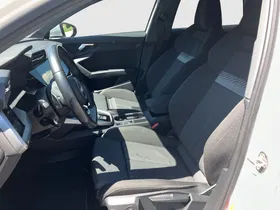 Audi A3 Sportback 40 2.0 TDI quattro S-Line | Thumbnail 10 von 27