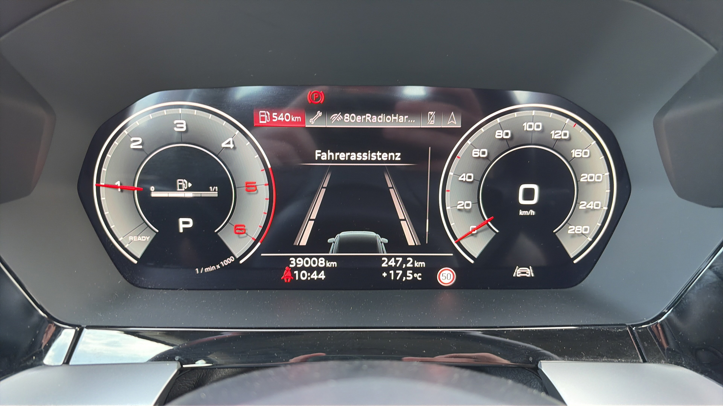 Audi A3 Sportback 30 2.0 TDI S-Line | Bild 11 von 21