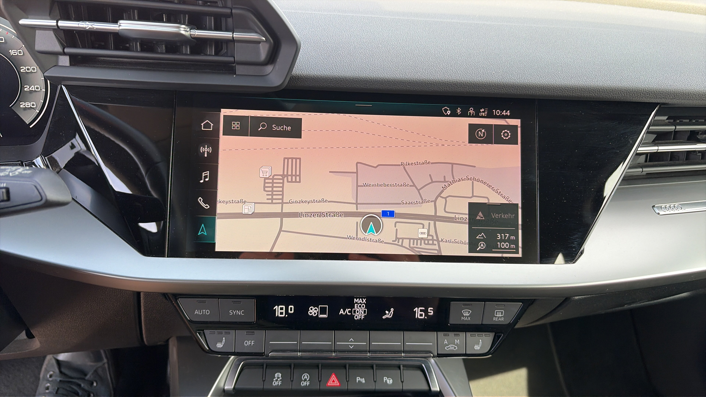 Audi A3 Sportback 30 2.0 TDI S-Line | Bild 16 von 21