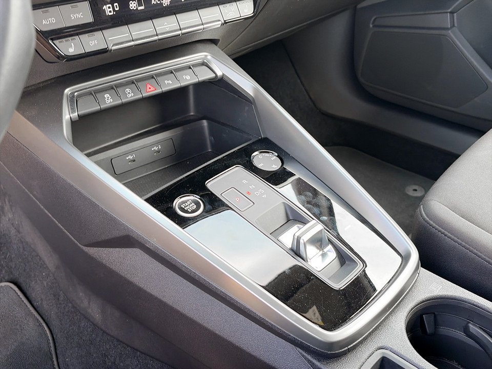 Audi A3 Sportback 30 2.0 TDI S-Line | Bild 17 von 21