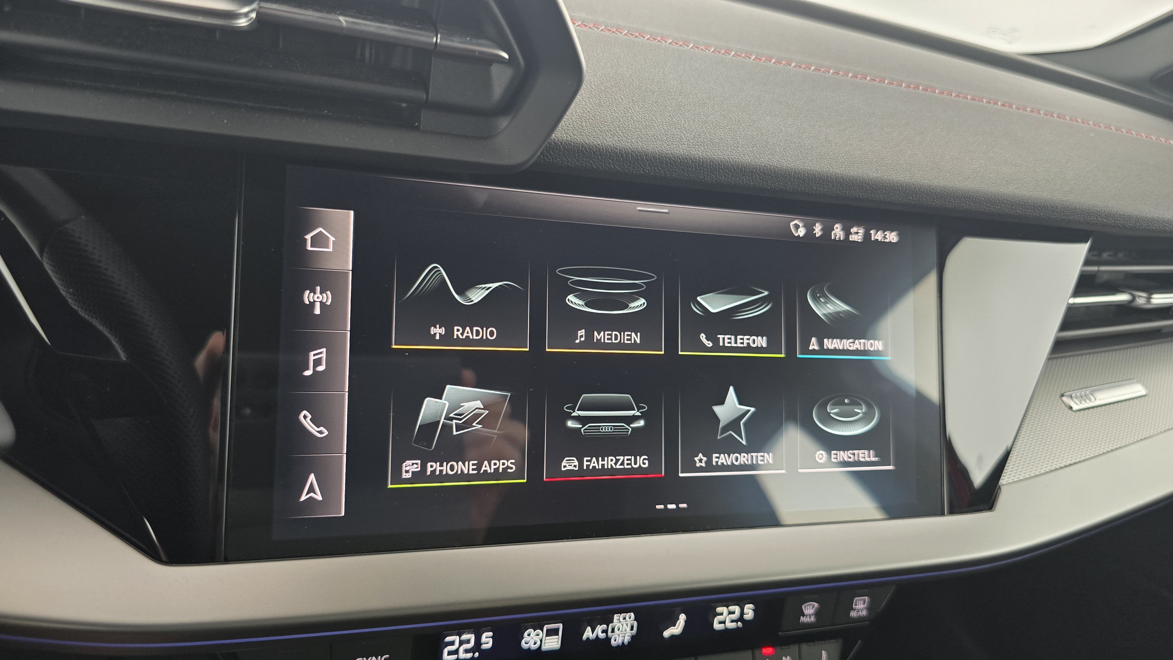 Audi A3 Sportback 35 1.5 TFSI (M-H) advanced | Bild 18 von 26