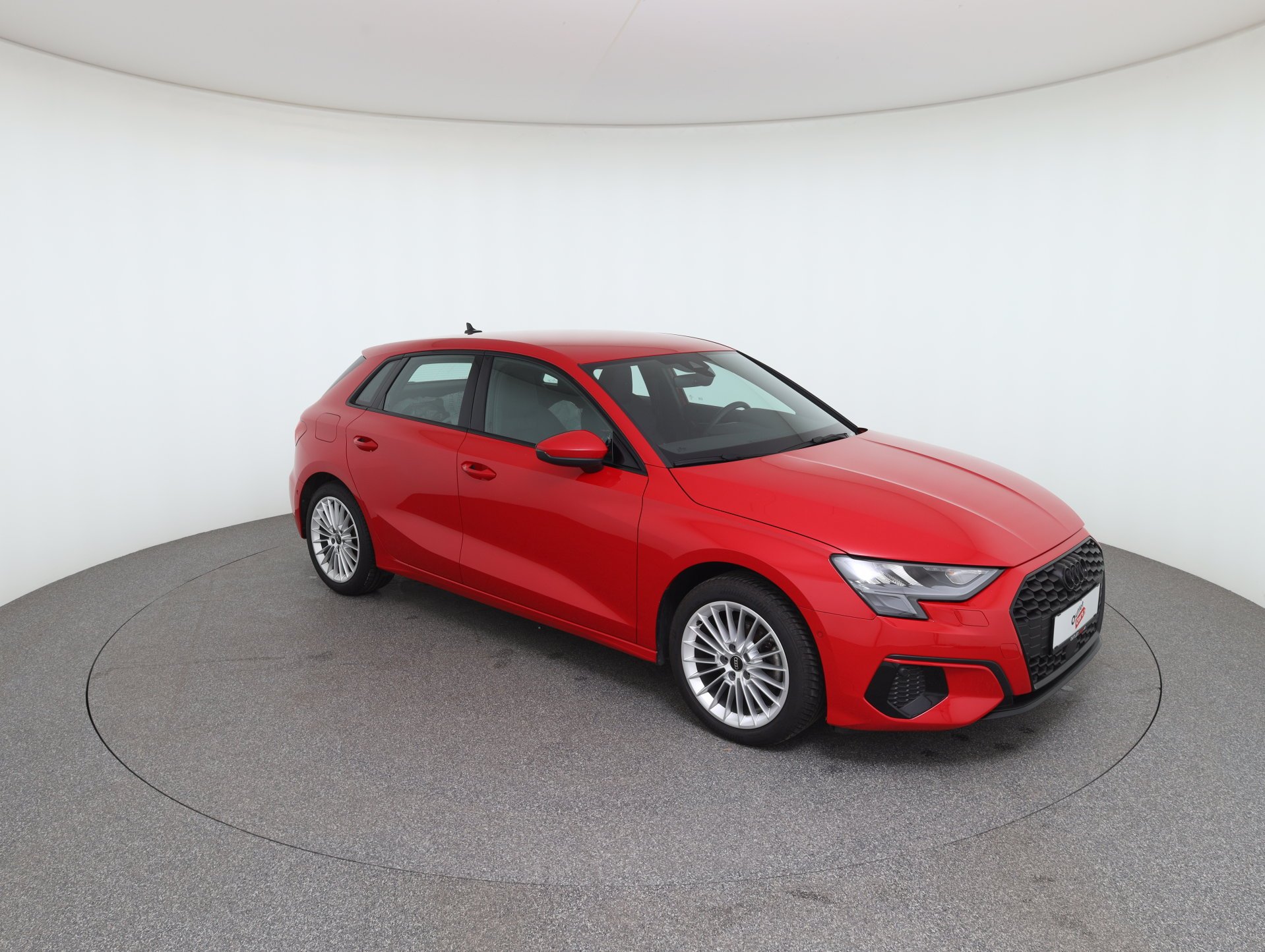 Audi A3 Sportback 35 1.5 TFSI (M-H) advanced | Bild 4 von 26