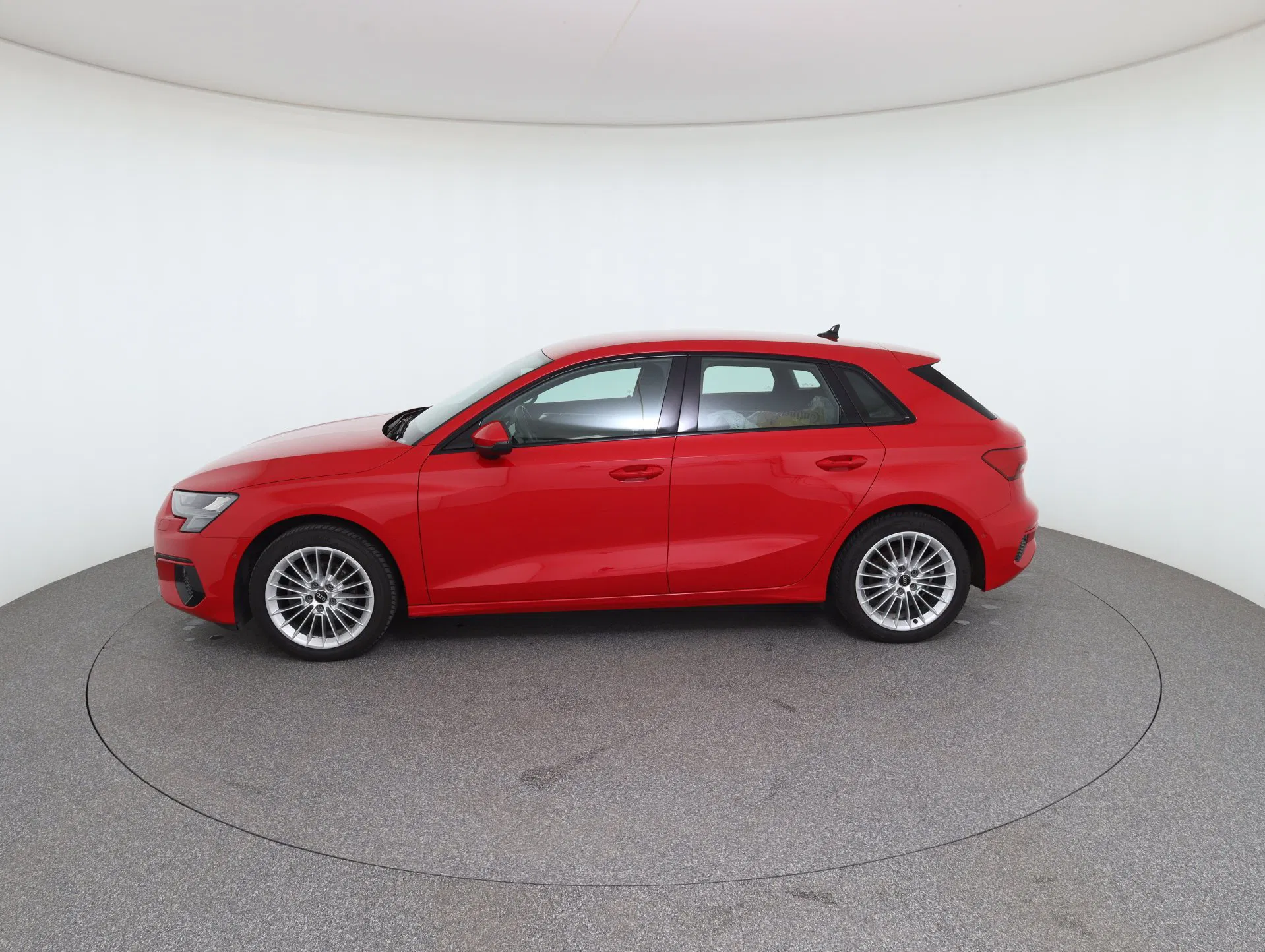 Audi A3 Sportback 35 1.5 TFSI (M-H) advanced | Bild 9 von 26