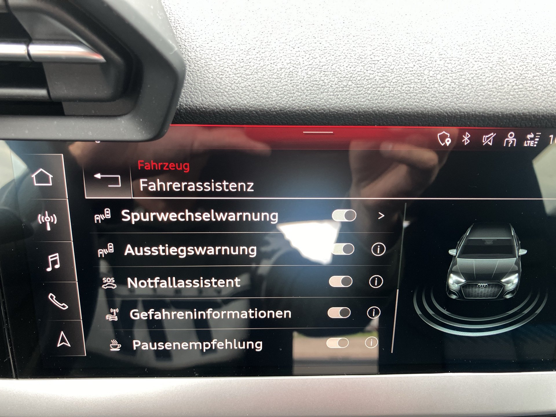 Audi A3 Sportback 30 2.0 TDI advanced | Bild 17 von 31