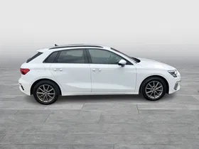 Audi A3 Sportback 30 2.0 TDI advanced | Thumbnail 6 von 31