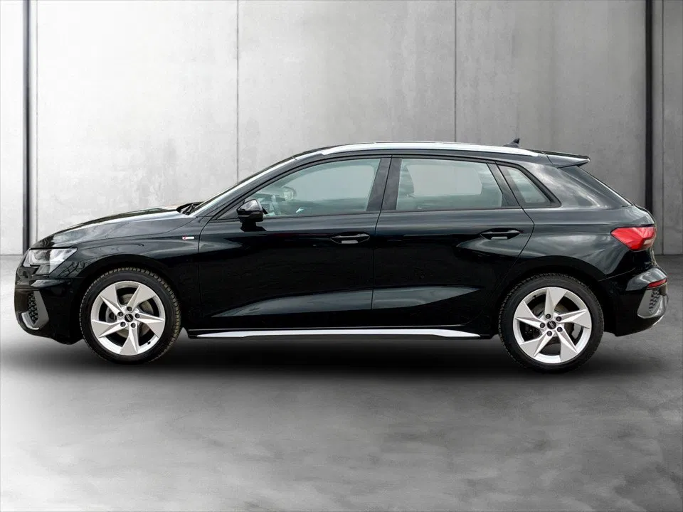 Audi A3 Sportback 35 2.0 TDI S-Line | Bild 3 von 6