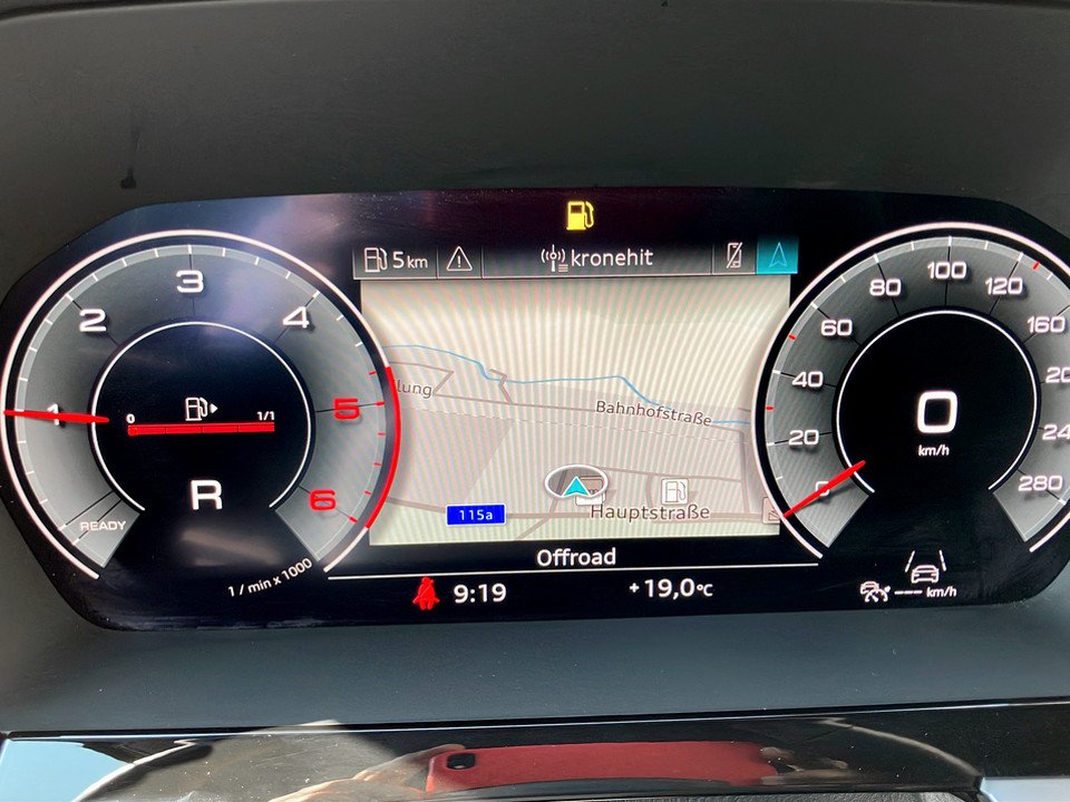 Audi A3 Sportback 30 2.0 TDI | Bild 12 von 25