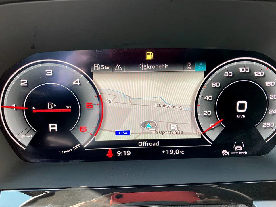 Audi A3 Sportback 30 2.0 TDI | Bild 12 von 25
