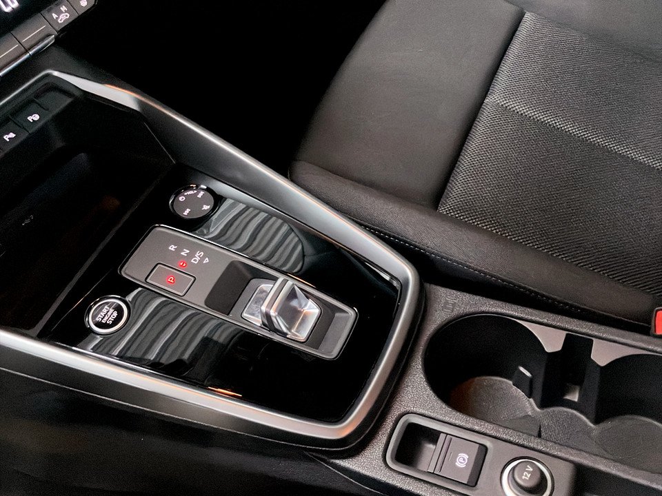 Audi A3 Sportback 30 2.0 TDI | Bild 20 von 25