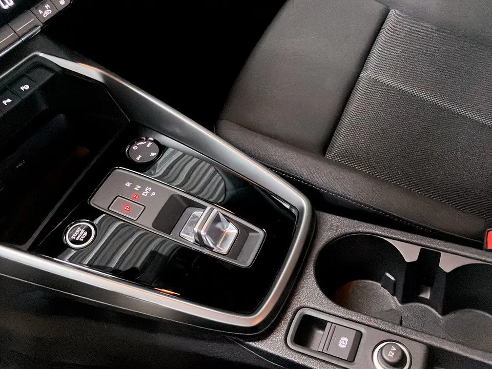 Audi A3 Sportback 30 2.0 TDI | Bild 20 von 25