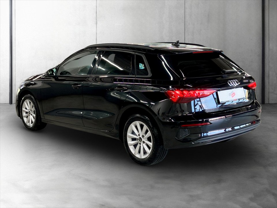Audi A3 Sportback 30 2.0 TDI | Bild 4 von 25