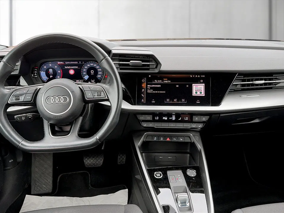 Audi A3 Sportback 30 2.0 TDI S-Line | Bild 11 von 21