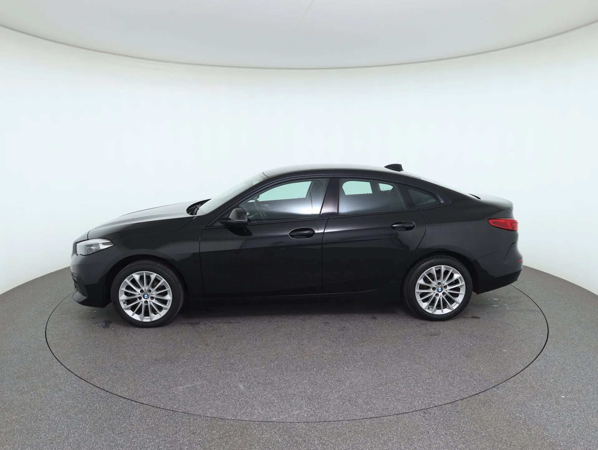 BMW 216d Gran Coupe Aut. | Bild 8 von 29