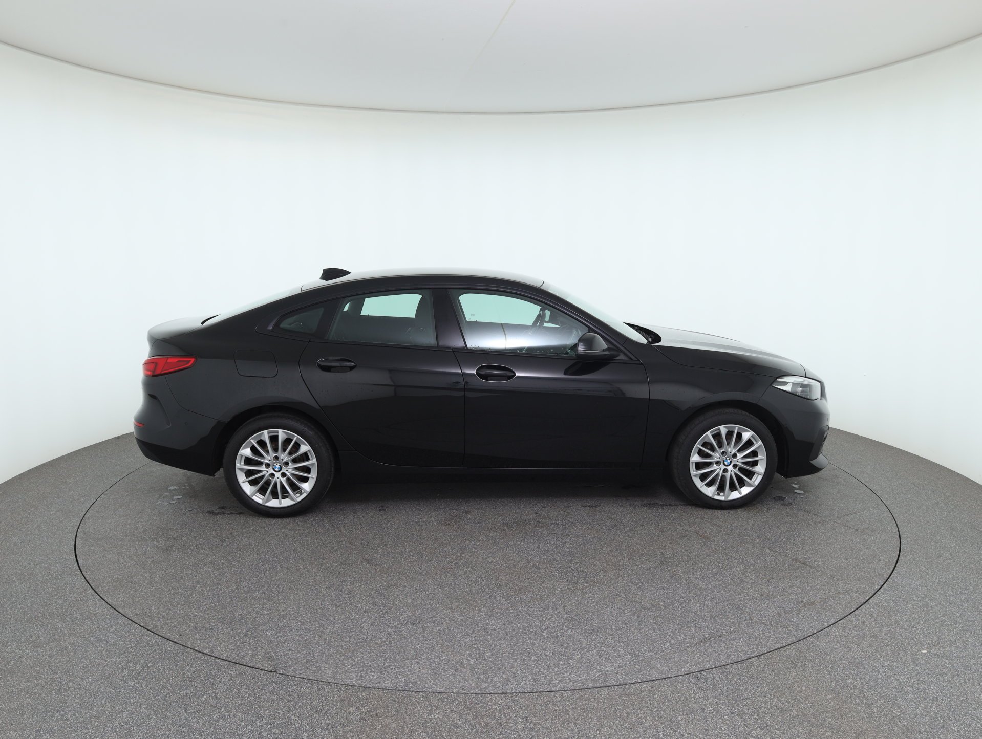 BMW 216d Gran Coupe Aut. | Bild 4 von 29