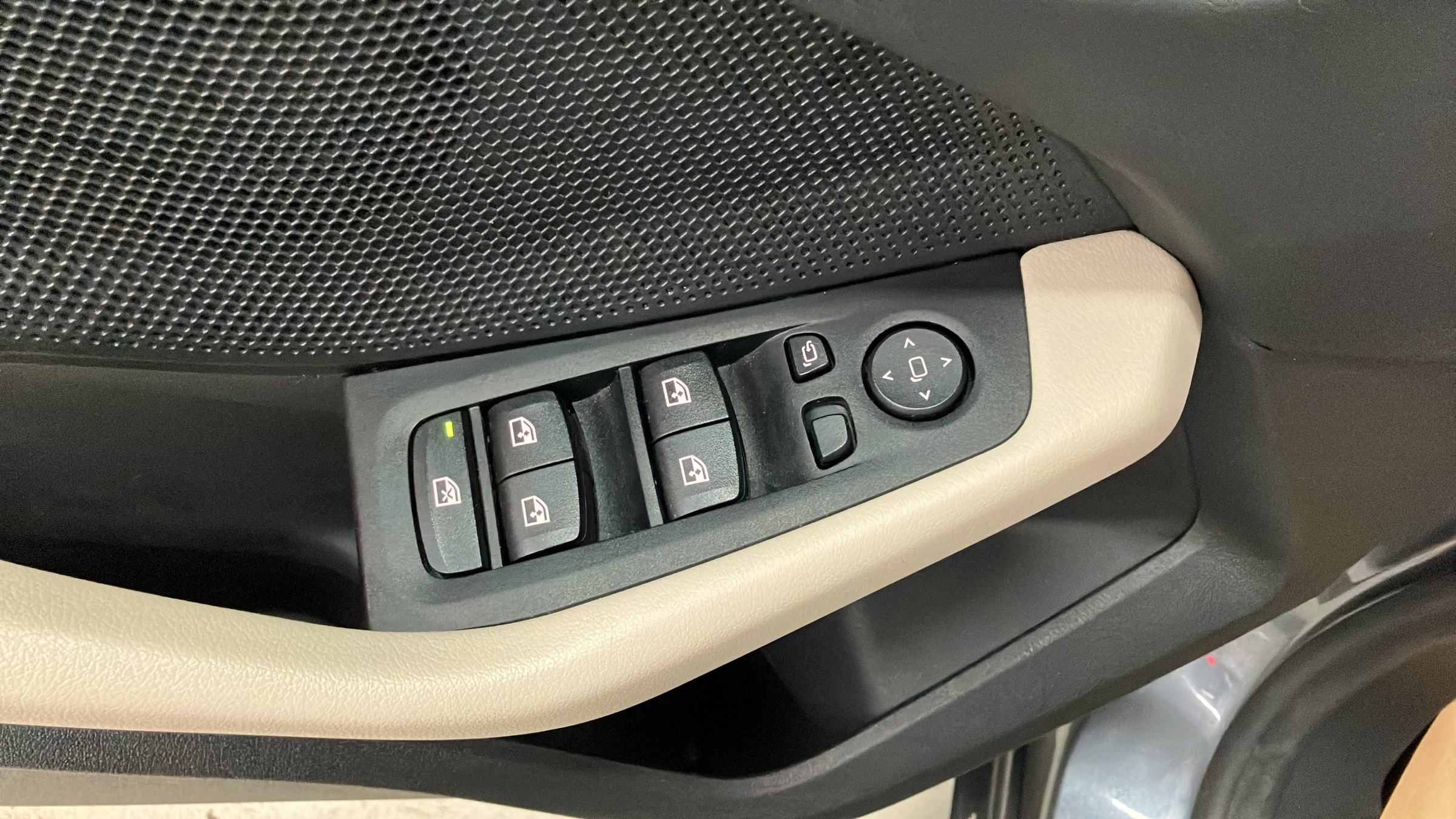 BMW 216d Gran Coupe Advantage | Bild 10 von 26