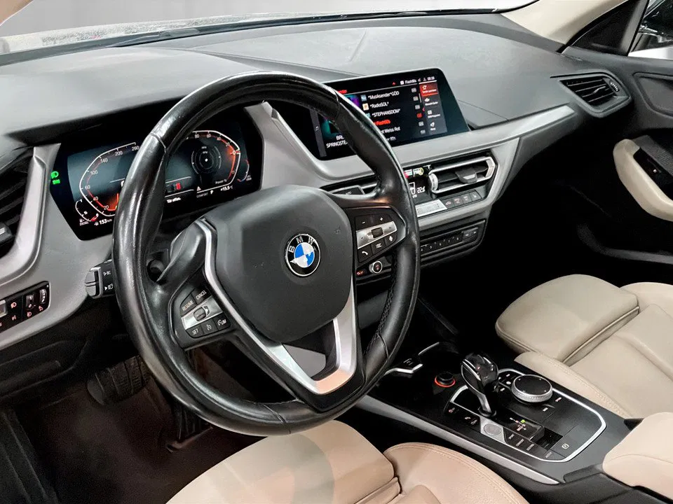 BMW 216d Gran Coupe Advantage | Bild 8 von 26