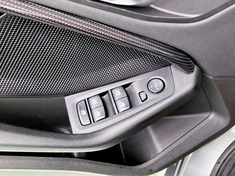 BMW 216d Gran Coupe M-Sport | Bild 9 von 27