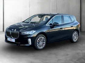 BMW 218d Active Tourer Luxury Line | Thumbnail 1 von 26