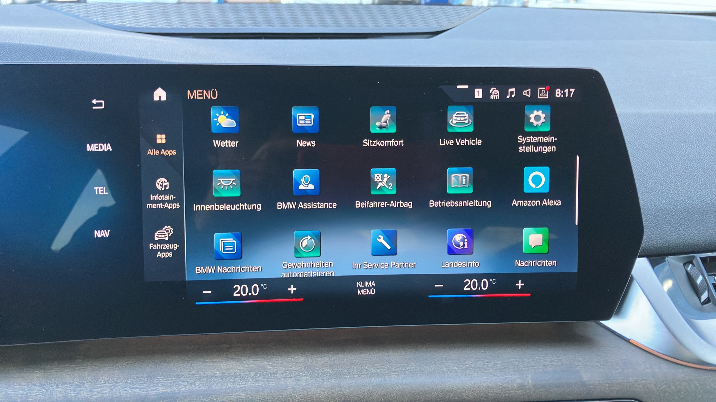 BMW 218d Active Tourer Luxury Line | Bild 17 von 26