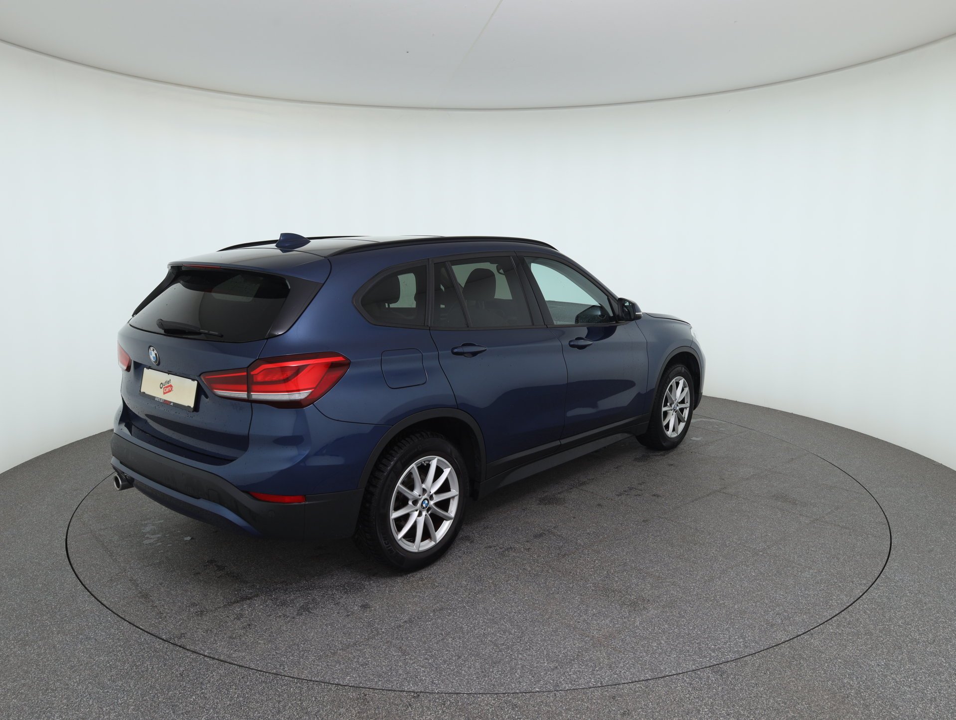 BMW X1 sDrive18i Advantage Aut. | Bild 5 von 30