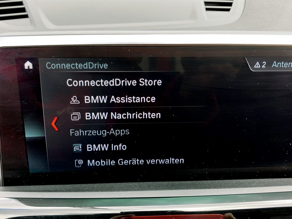 BMW X1 sDrive 16d Sport Line | Bild 19 von 24