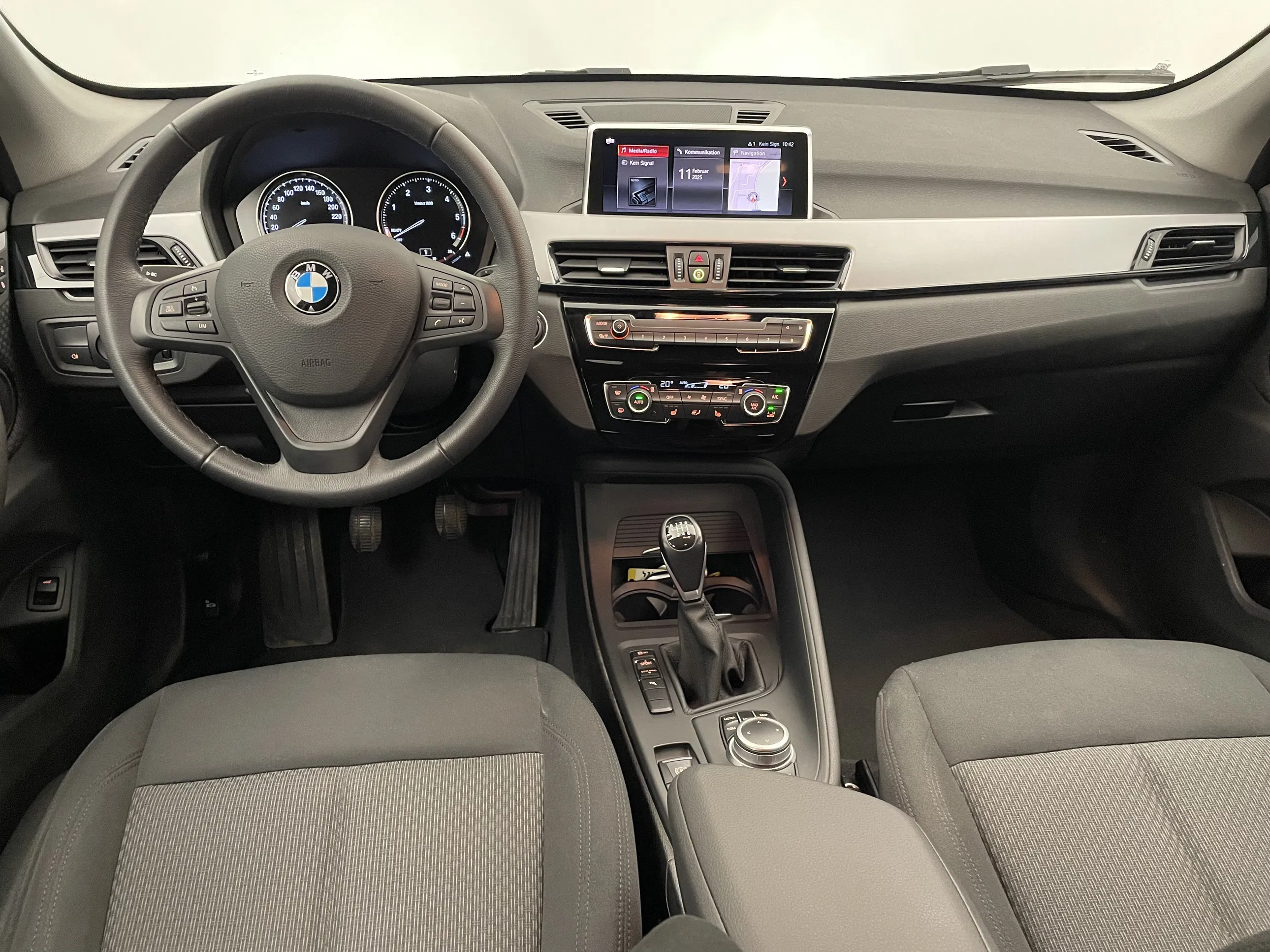 BMW X1 sDrive16d | Bild 14 von 30