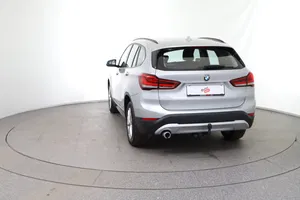 BMW X1 sDrive16d | Thumbnail 6 von 30
