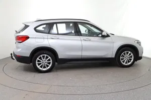 BMW X1 sDrive16d | Thumbnail 8 von 30