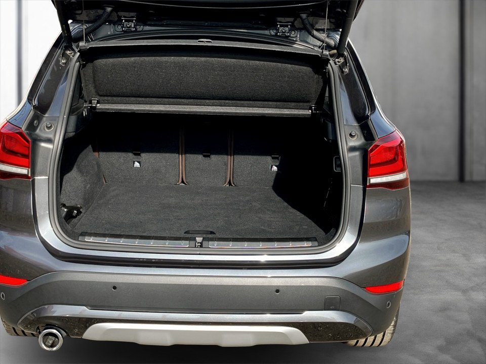 BMW X1 sDrive  16d xLine | Bild 13 von 21