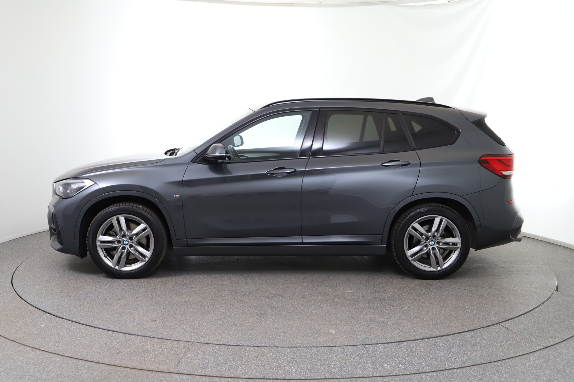 BMW X1 xDrive 20d Aut. | Bild 2 von 29