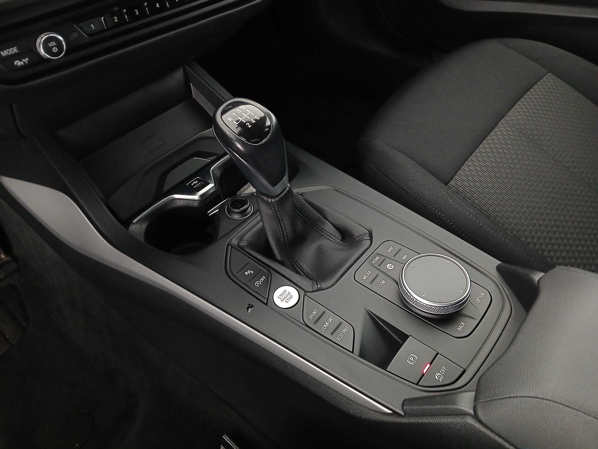 BMW 218d Gran Coupe | Bild 25 von 27