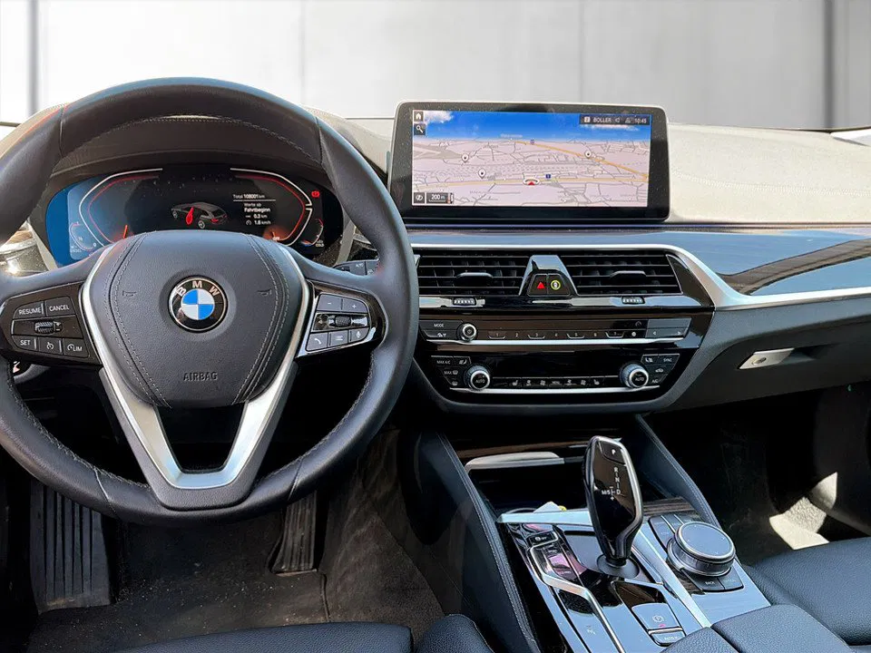BMW 520d Touring Luxury Line | Bild 9 von 27