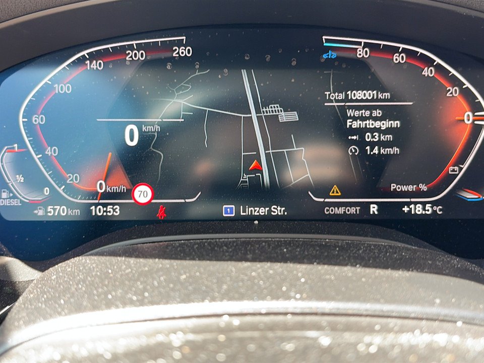 BMW 520d Touring Luxury Line | Bild 10 von 27