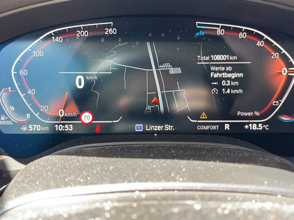 BMW 520d Touring Luxury Line | Bild 10 von 27