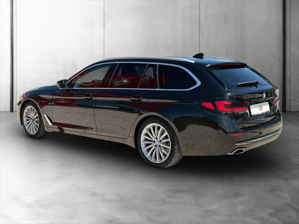 BMW 520d Touring Luxury Line | Bild 4 von 27