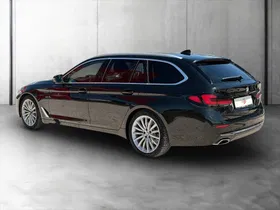 BMW 520d Touring Luxury Line | Thumbnail 4 von 27
