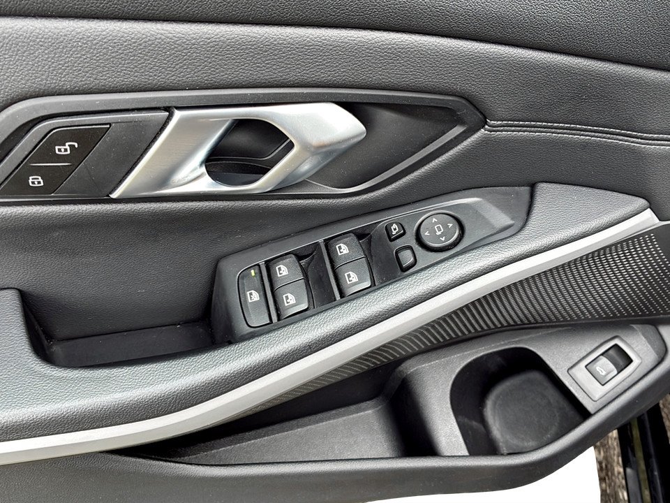 BMW 320d xDrive Touring | Bild 9 von 24