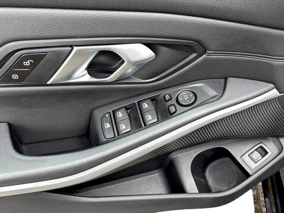 BMW 320d xDrive Touring | Bild 9 von 24