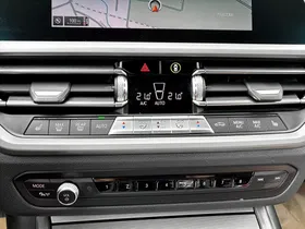 BMW 320d xDrive Touring | Thumbnail 21 von 24