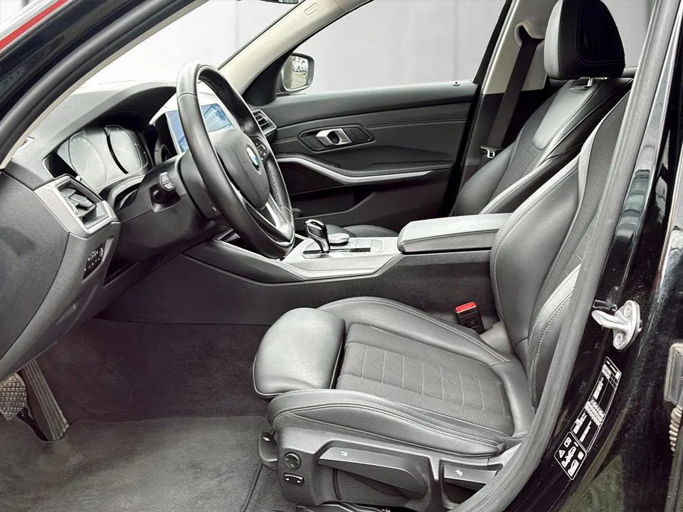 BMW 320d xDrive Touring | Bild 11 von 24