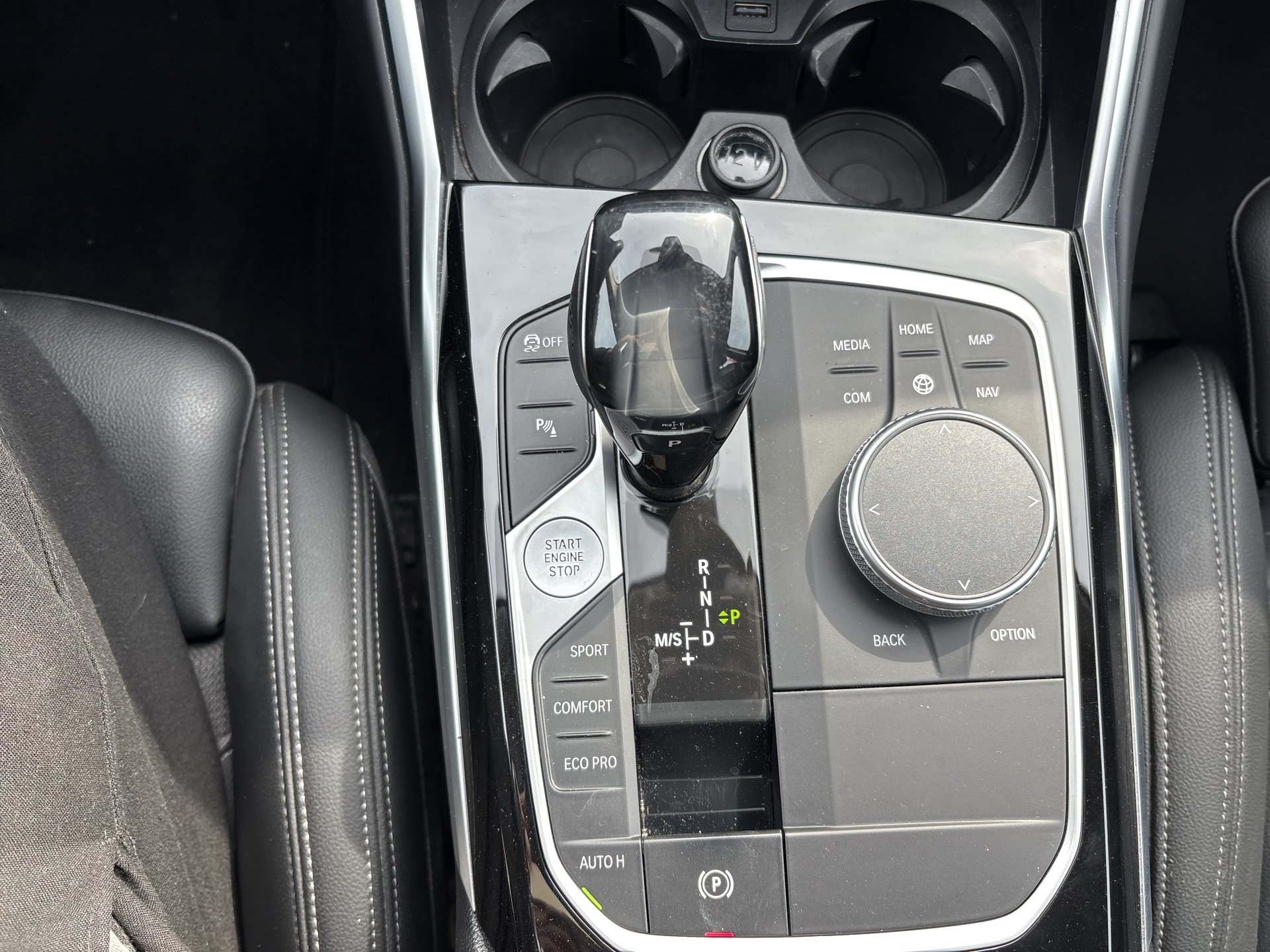 BMW 320d xDrive Touring Sport Line | Bild 18 von 25