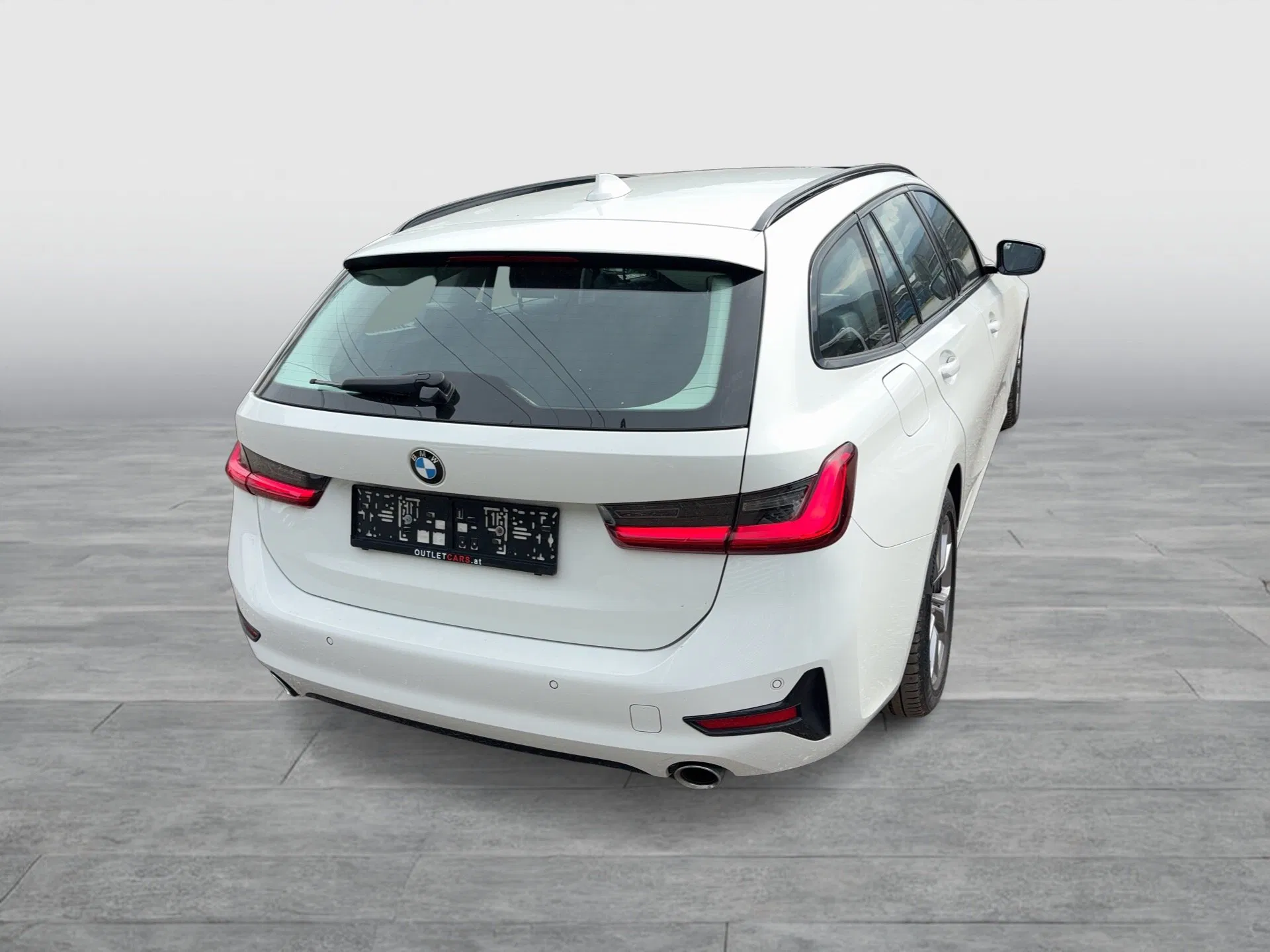 BMW 320d xDrive Touring Sport Line | Bild 4 von 25