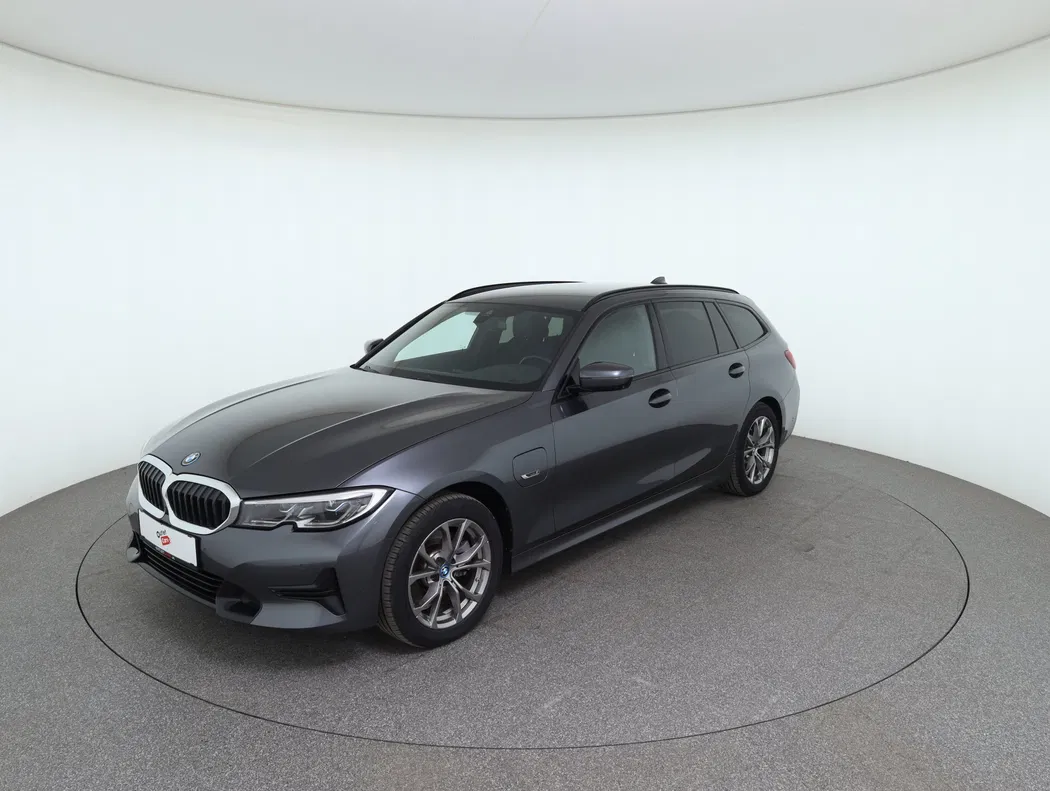 Bild eines BMW 320e PHEV xDrive Touring Aut.