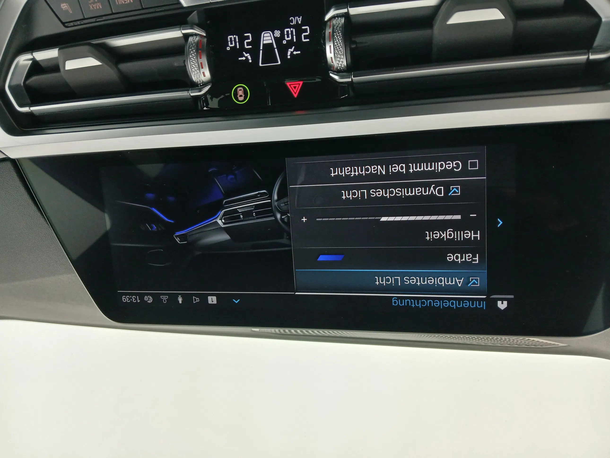 BMW 320e PHEV xDrive Touring Aut. | Bild 24 von 31