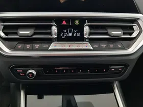 BMW 320e PHEV xDrive Touring Aut. | Thumbnail 30 von 31