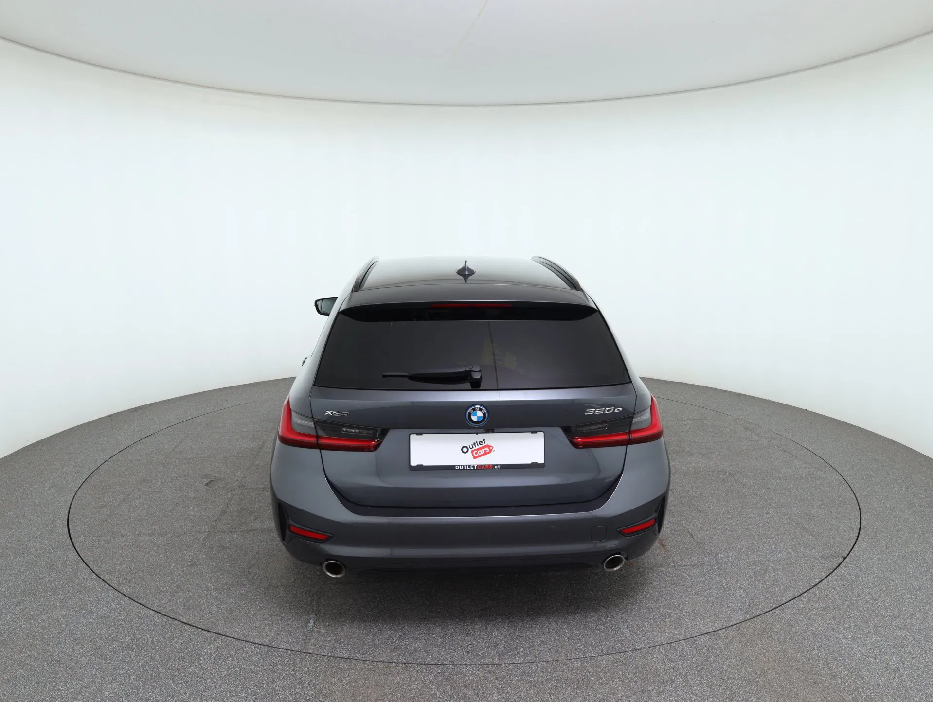 BMW 320e PHEV xDrive Touring Aut. | Bild 7 von 31