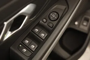 BMW 320e xDrive Touring Advantage | Thumbnail 16 von 24
