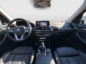 BMW X3 xDrive 20d | Thumbnail 10 von 31