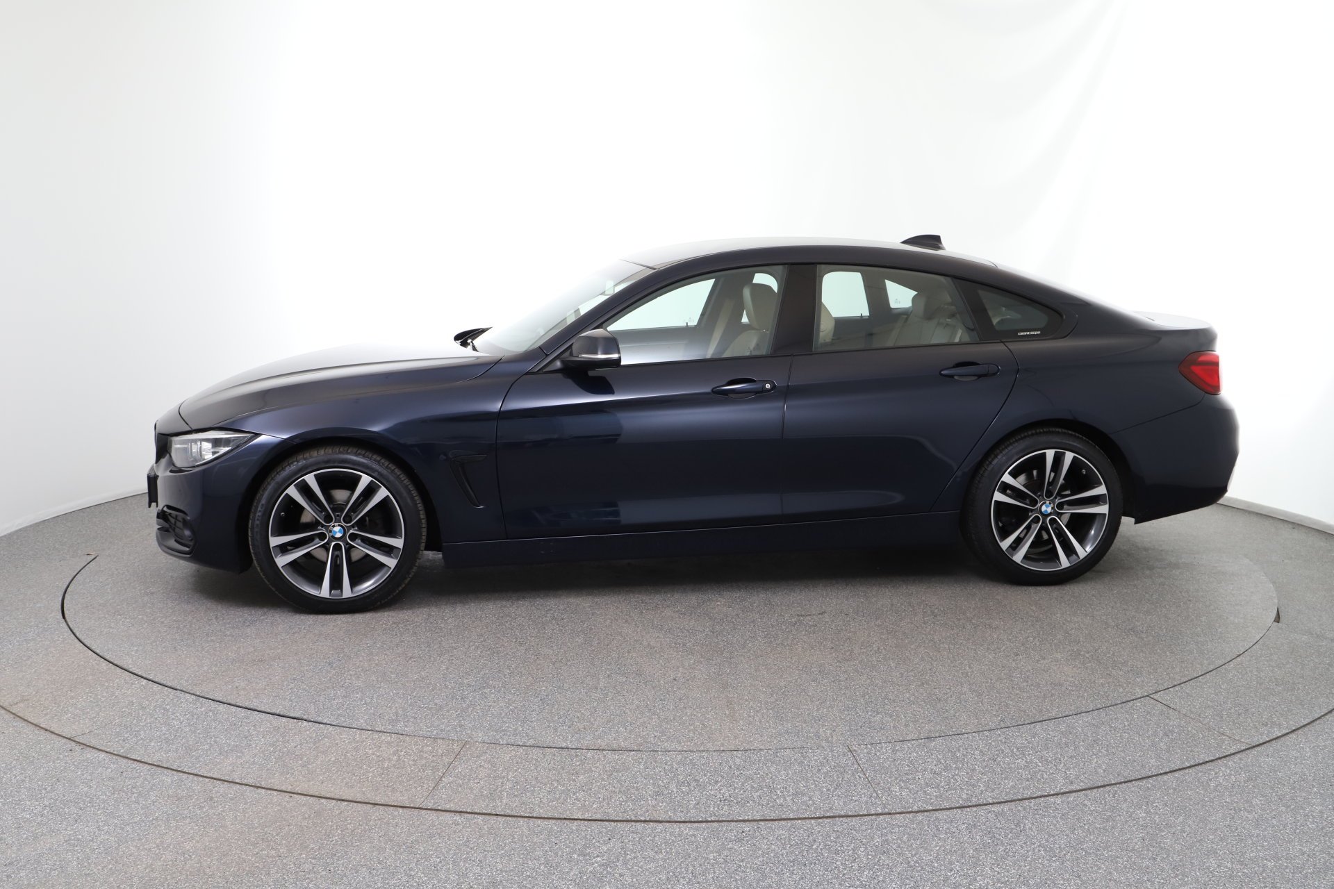 BMW 418d Gran Coupe Aut. | Bild 3 von 30